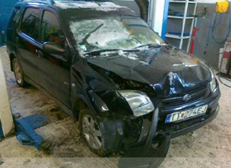 Predám búrané Suzuki Ignis